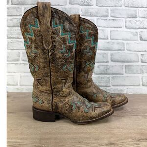 Corral Western Boots Brown Distressed Turquoise Embroidery Studs Size 3T